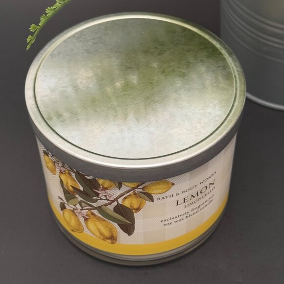 BBW Limoncello (Lemon) Bath & Body Works 3 Wick Candle - Picture 4 of 10
